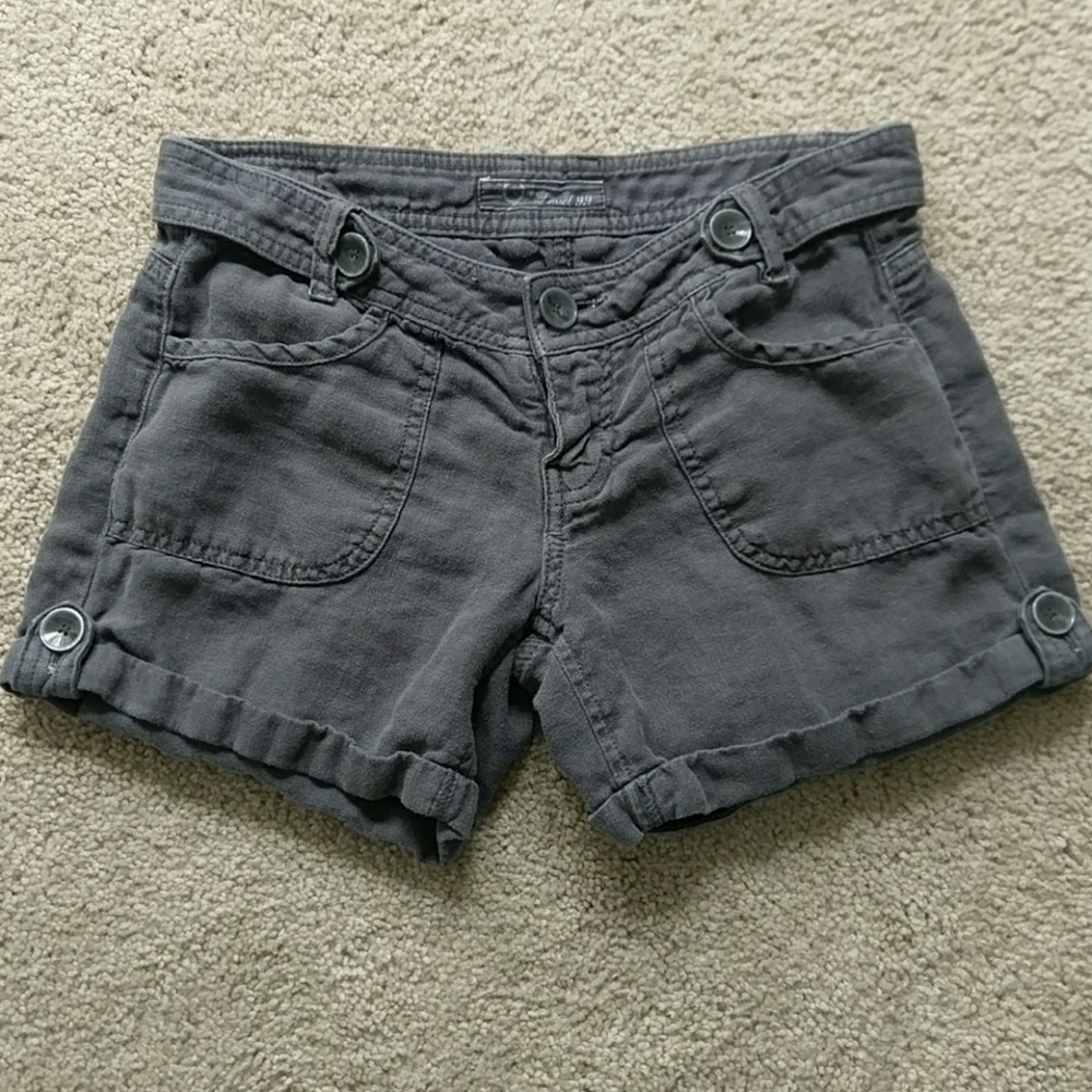 Level 99 cuffed shorts